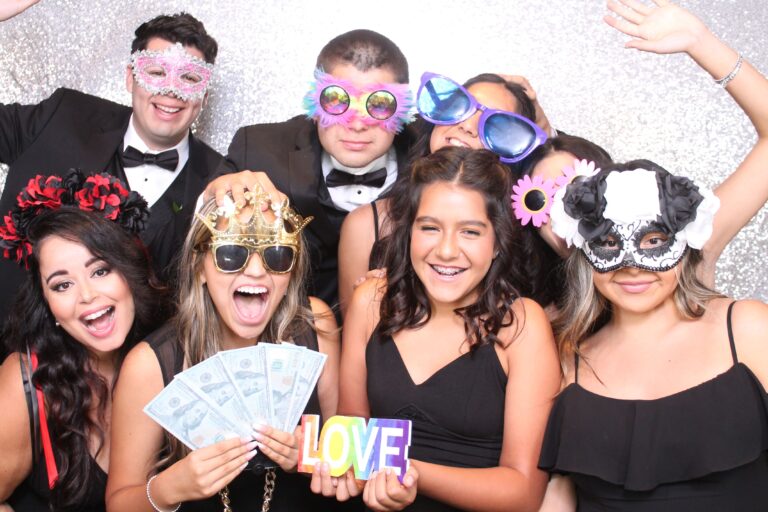 PHOTO BOOTH NEAR TEMECULA WINE COUNTRY, CA